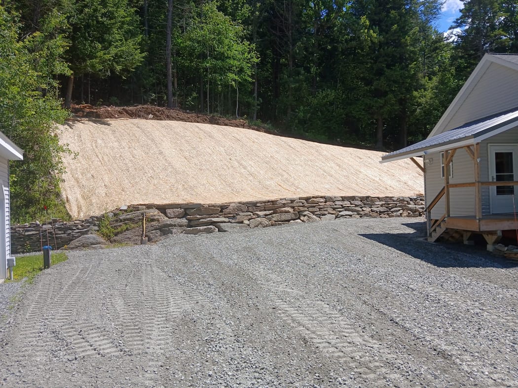 Gravel drive & retaining wall