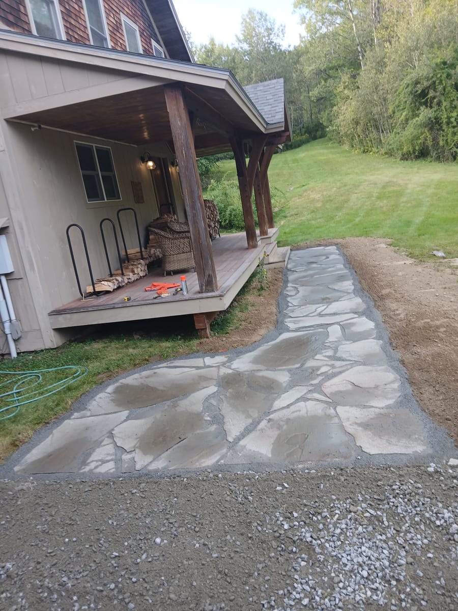 Stone walkway hardscape